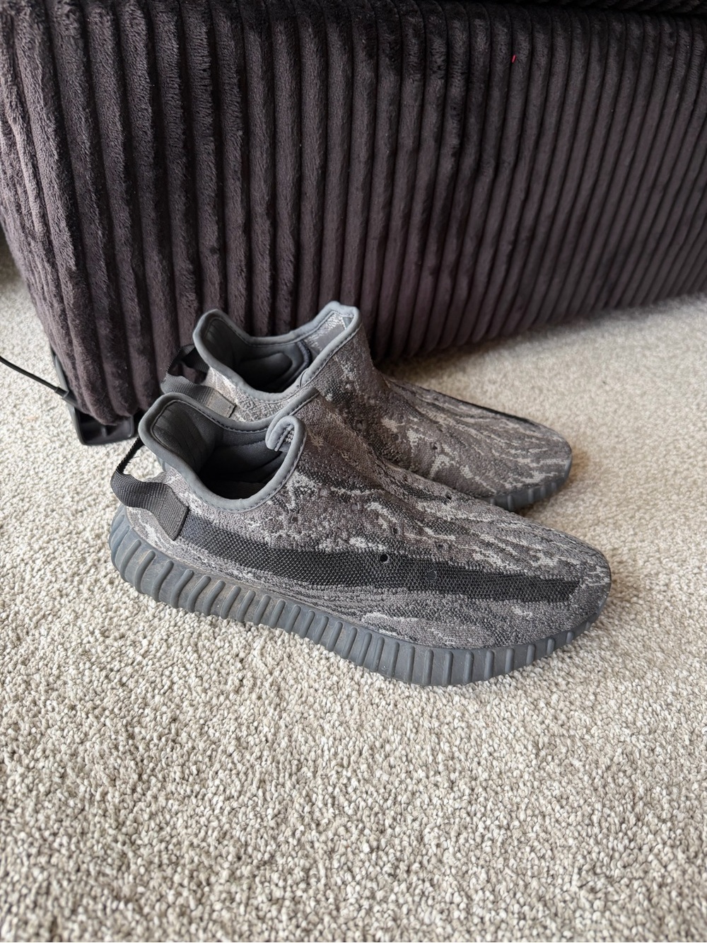 Adidas Yeezy Boost 350 V2